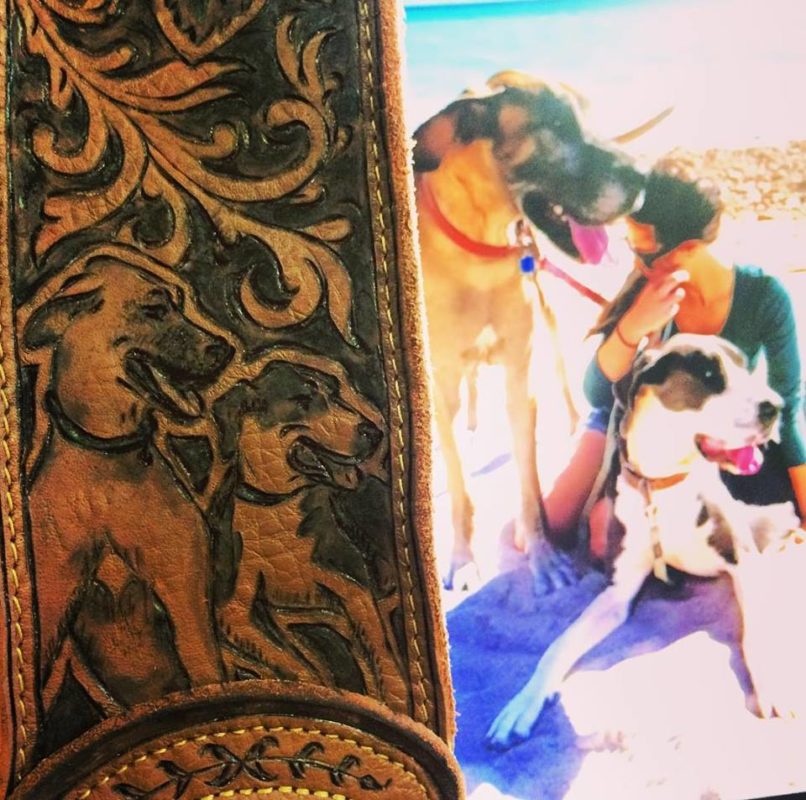 Burnwizard pet dog portrait leather engraving custom guitar strap